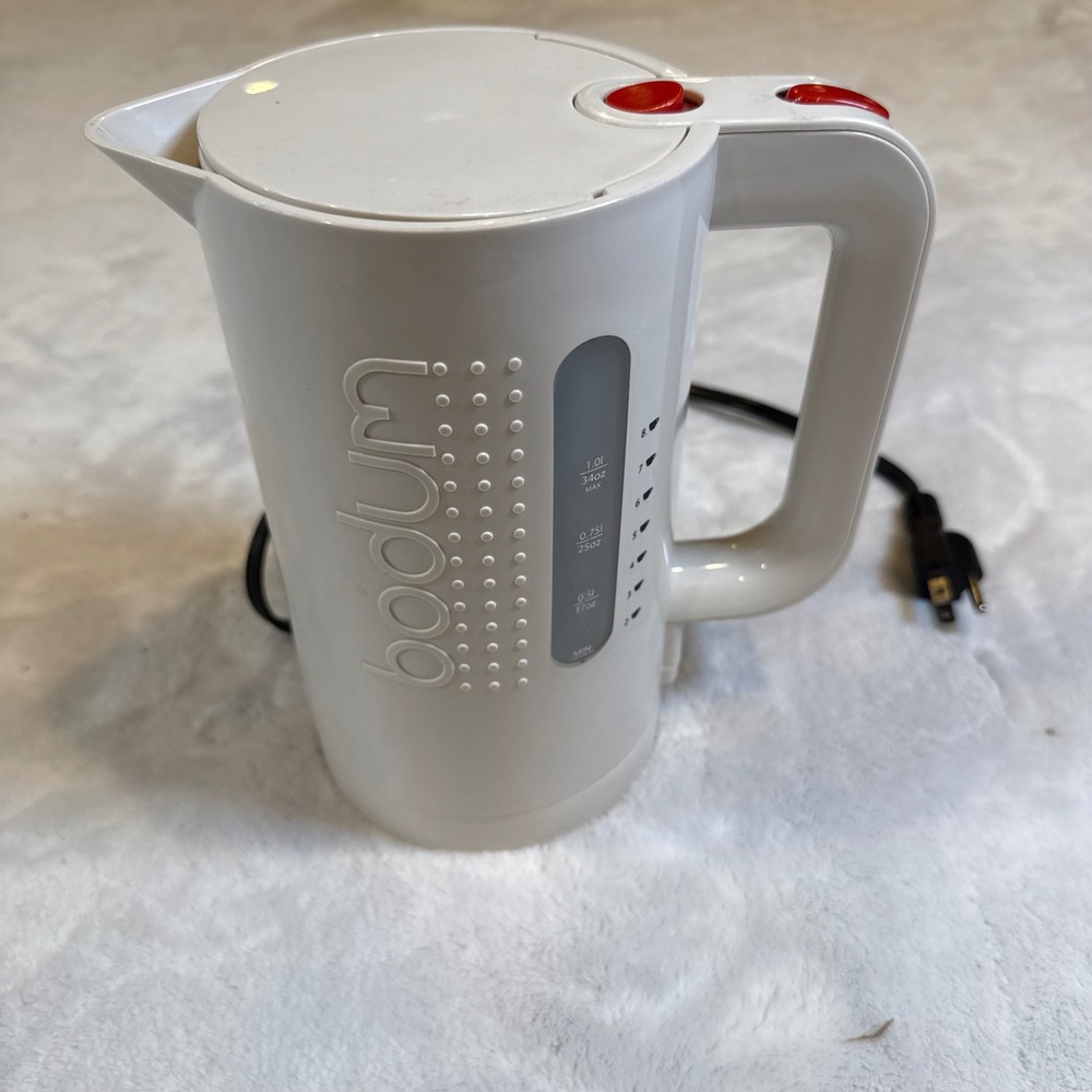Bodum Bistro Electric Water Kettle White 1.0L 34oz 1100W Model 11452